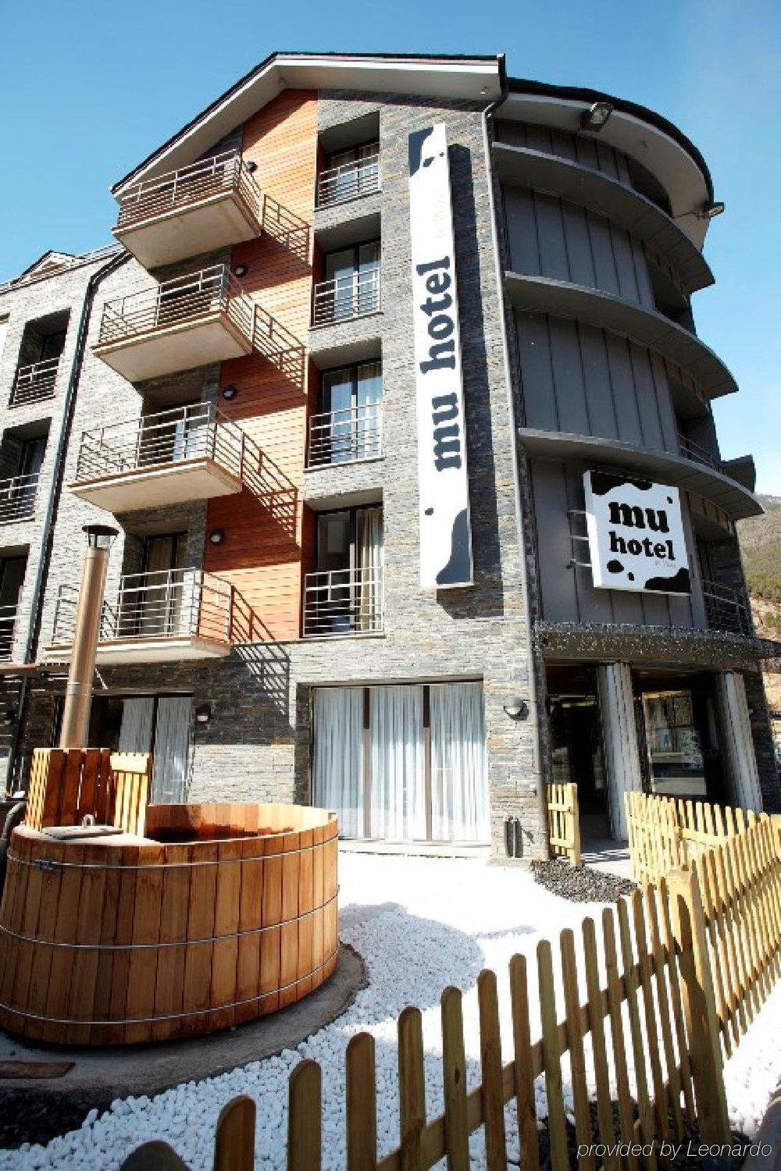 Hotel Mu La Cortinada Ngoại thất bức ảnh