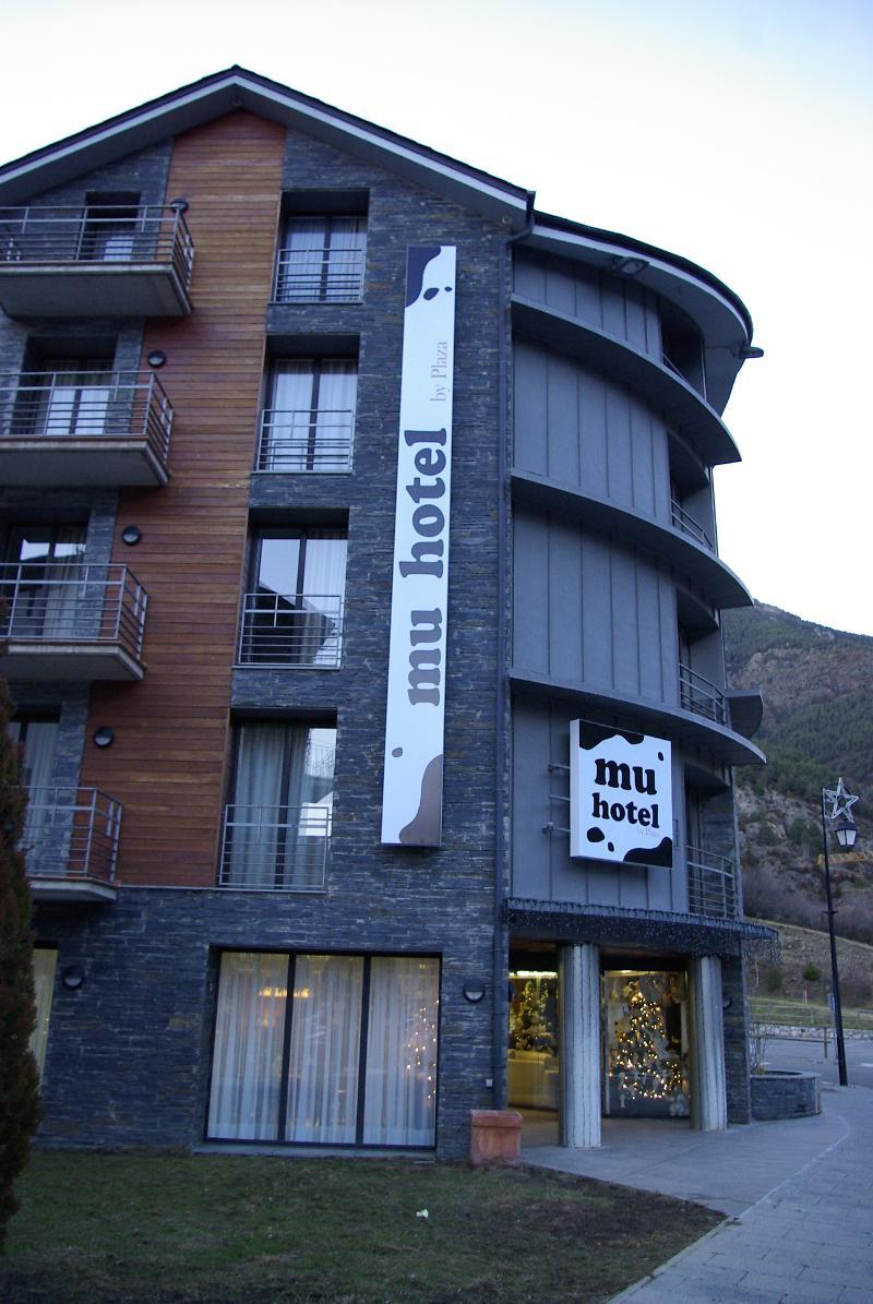 Hotel Mu La Cortinada Ngoại thất bức ảnh