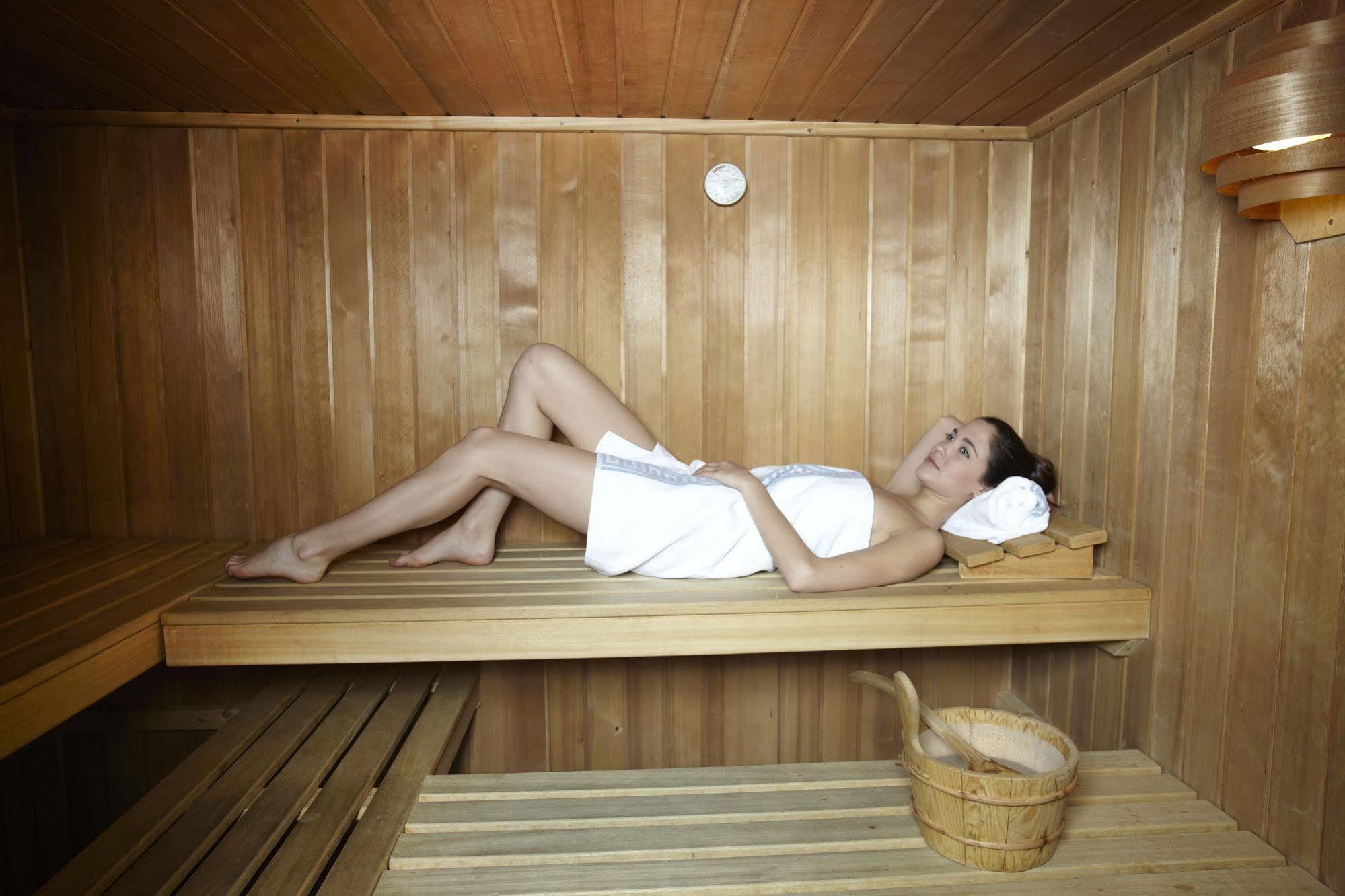Hotel Mu La Cortinada Ngoại thất bức ảnh